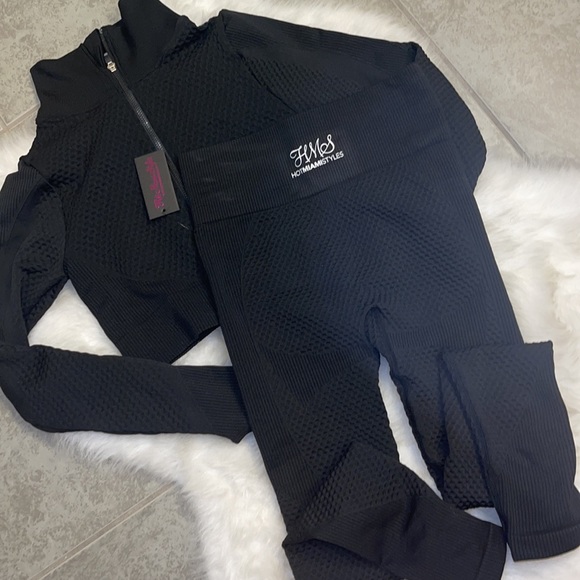 Hot Miami Styles Active Set - Picture 3 of 5